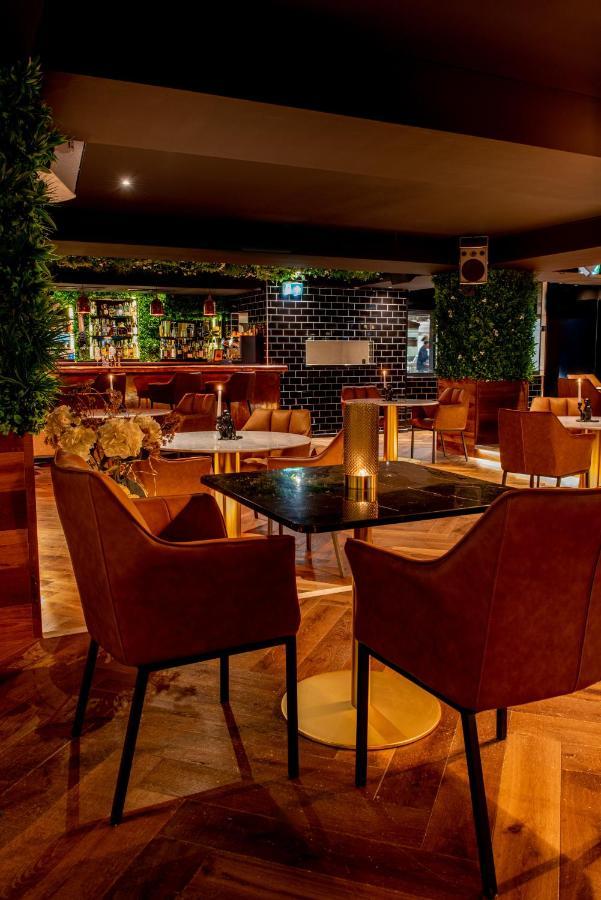 Hotel Bristol Вербье Экстерьер фото