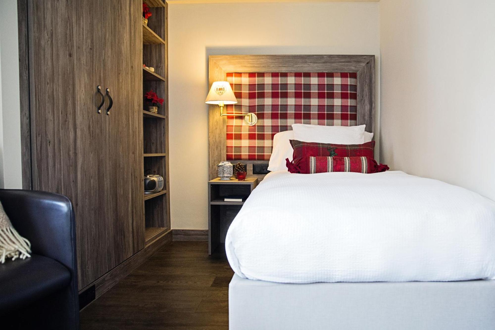 Hotel Bristol Вербье Номер фото