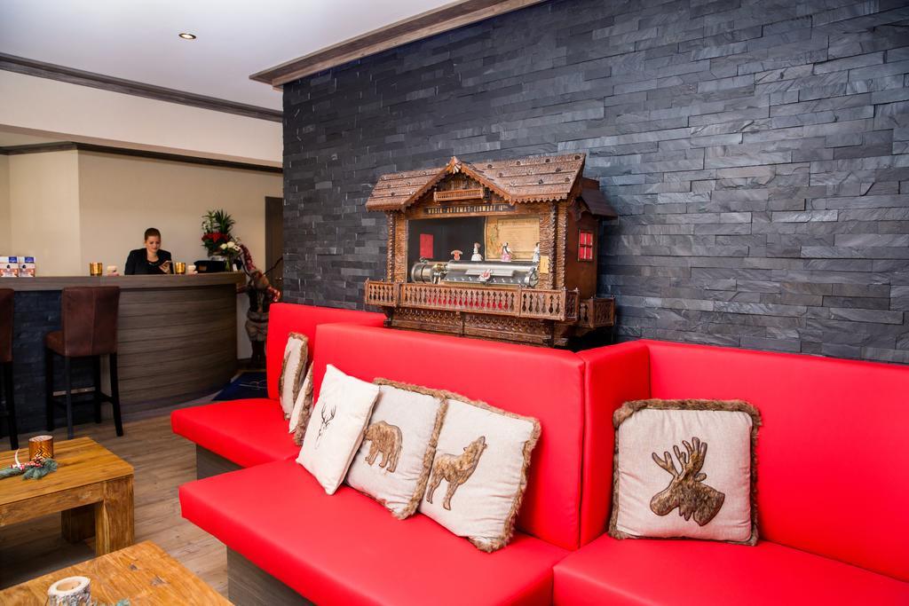 Hotel Bristol Вербье Экстерьер фото