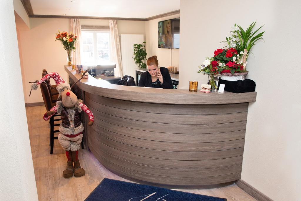 Hotel Bristol Вербье Экстерьер фото